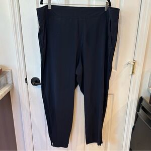 EUC Athleta Brooklyn Ankle Pant in Navy